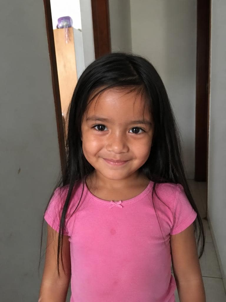 Foto original da criança - tema Princesa